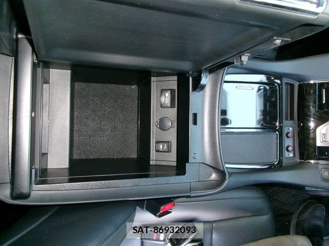 Toyota VELLFIRE 2015-07 7360232-22