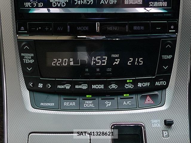 Toyota VELLFIRE 2014-03 7394576-18