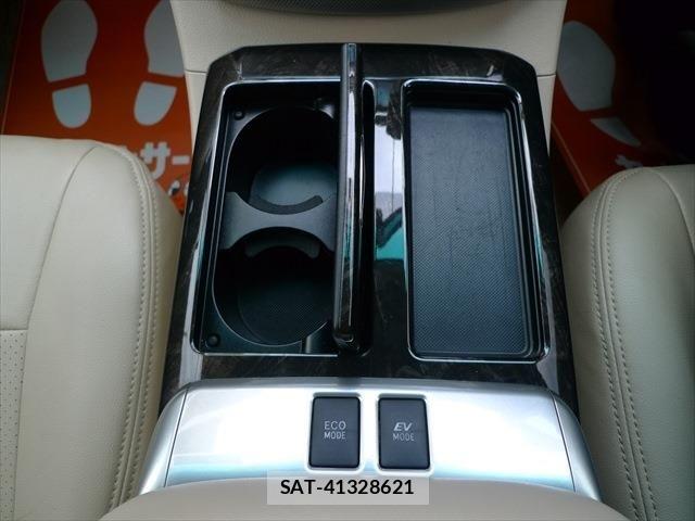 Toyota VELLFIRE 2014-03 7394576-20