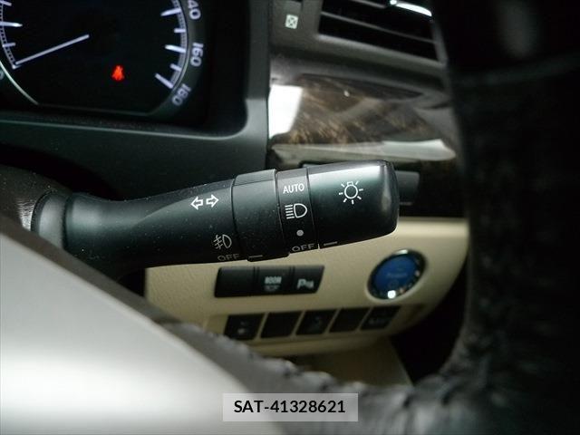 Toyota VELLFIRE 2014-03 7394576-24