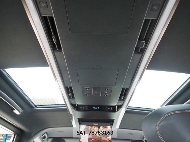 Toyota VELLFIRE 2024-05 7458495-9