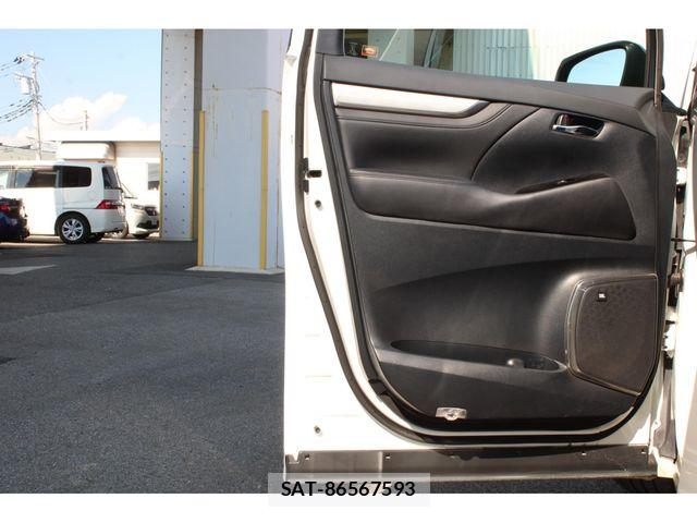 Toyota VELLFIRE 2018-07 7458494-12