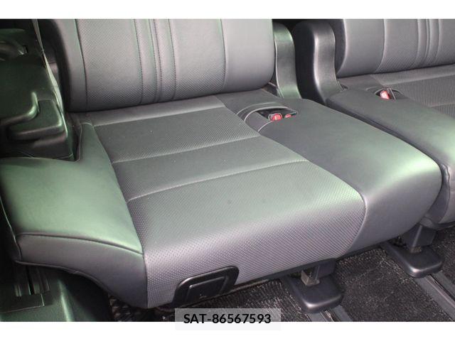 Toyota VELLFIRE 2018-07 7458494-19