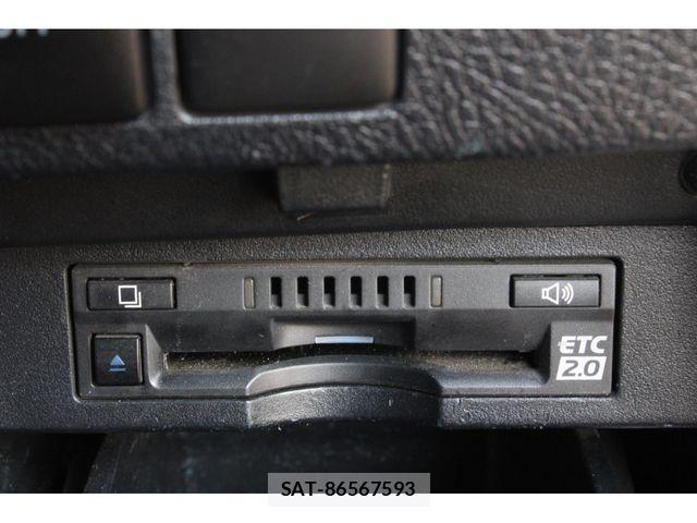 Toyota VELLFIRE 2018-07 7458494-22