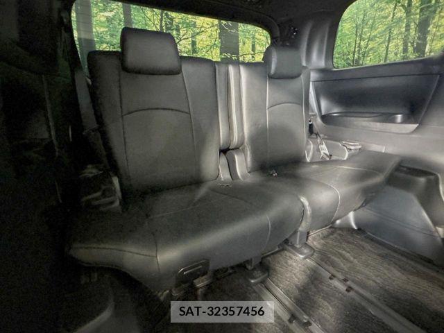Toyota VELLFIRE 2021-01 7458497-9