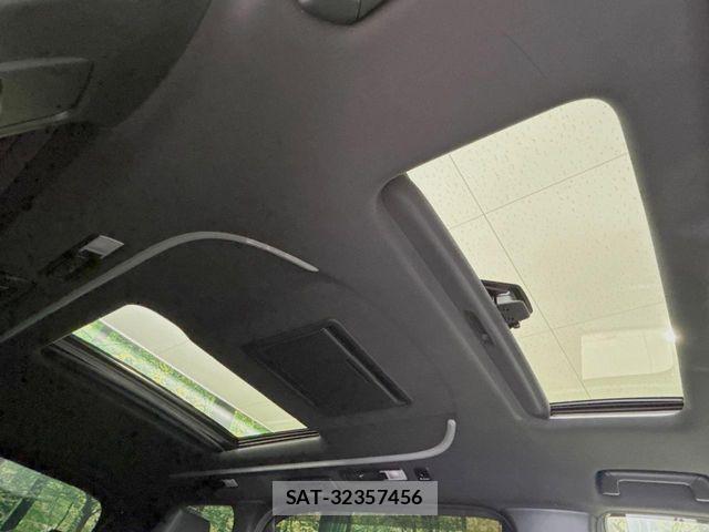 Toyota VELLFIRE 2021-01 7458497-2