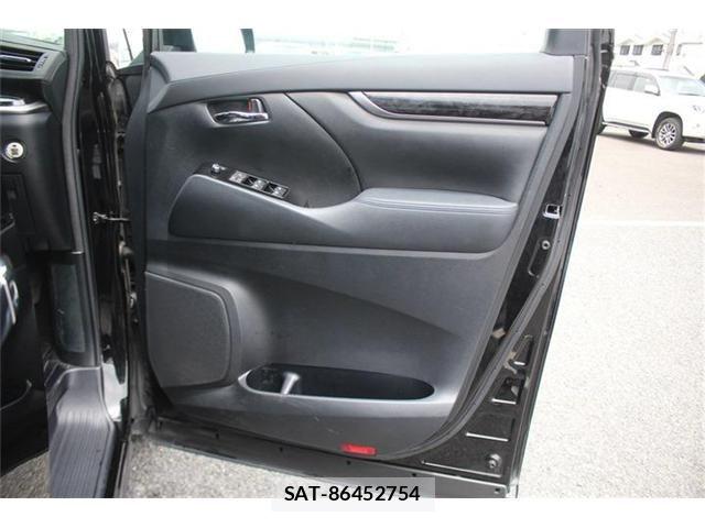 Toyota VELLFIRE 2021-01 7458496-20