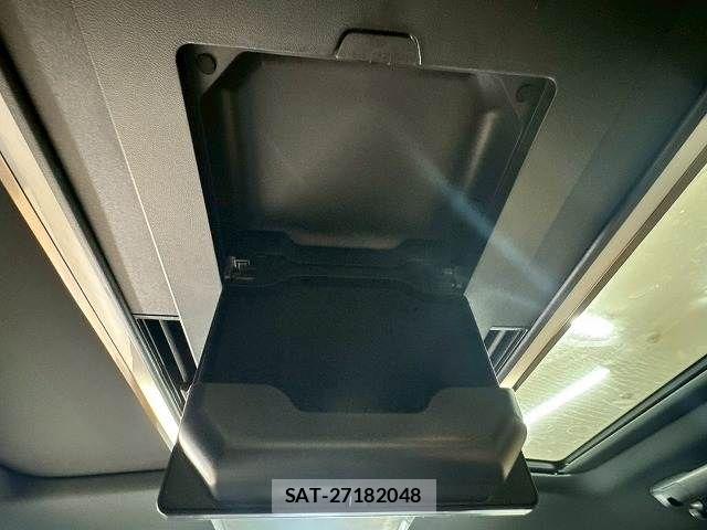 Toyota VELLFIRE 2023-09 7503332-8