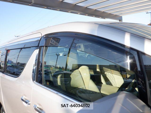Toyota VELLFIRE 2019-09 7503336-17
