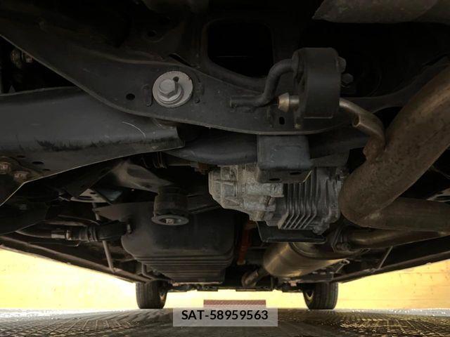 Toyota VELLFIRE 2018-09 7563002-19