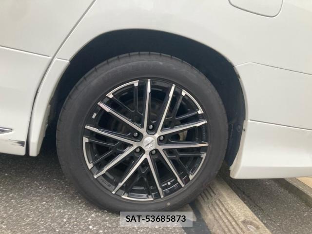Toyota VELLFIRE 2012-02 7620922-2