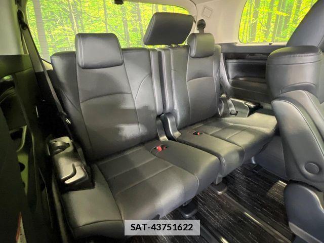 Toyota VELLFIRE 2018-04 7730049-9