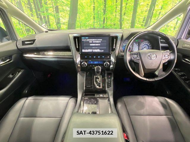 Toyota VELLFIRE 2018-04 7730049-1