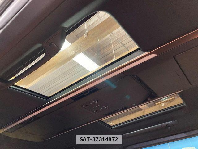 Toyota VELLFIRE 2025-01 7730039-2