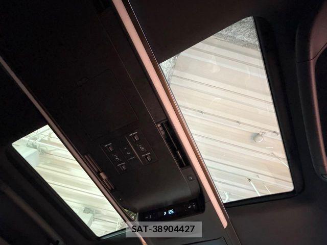 Toyota VELLFIRE 2026-05 7730037-2