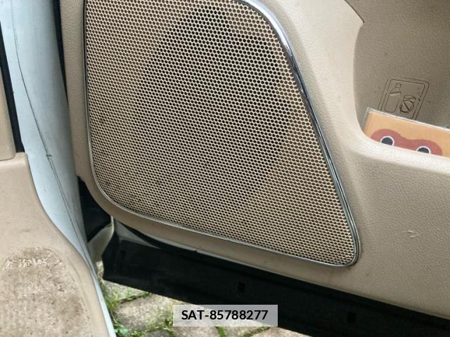 Toyota VELLFIRE 2012-02 7730059-21