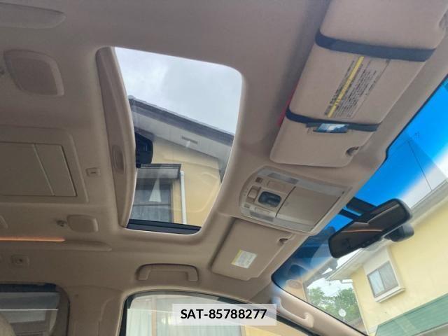 Toyota VELLFIRE 2012-02 7730059-22