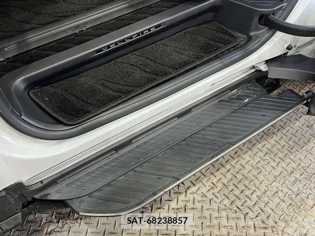 Toyota VELLFIRE 2023-11 7789985-7