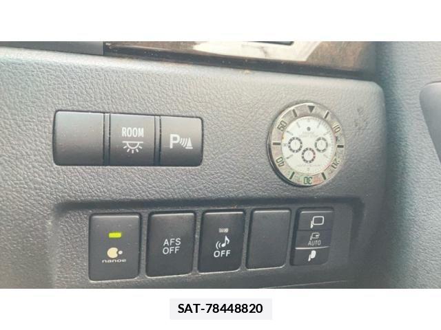 Toyota VELLFIRE 2012-06 7789979-9