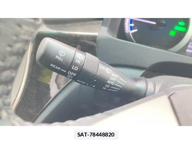 Toyota VELLFIRE 2012-06 7789979-6