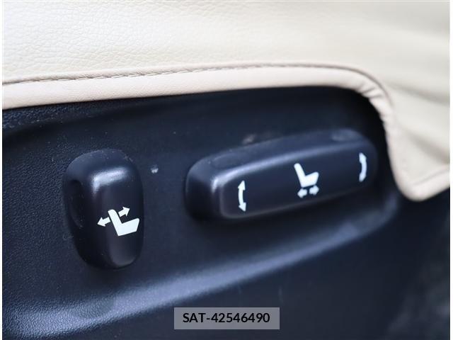 Toyota VELLFIRE 2013-07 7789980-11