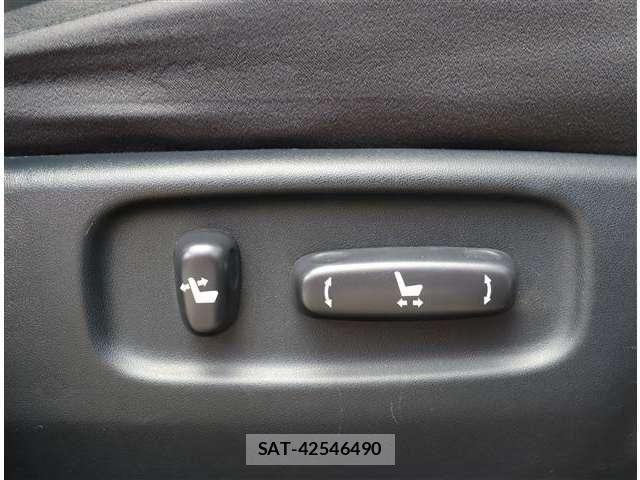 Toyota VELLFIRE 2013-07 7789980-29