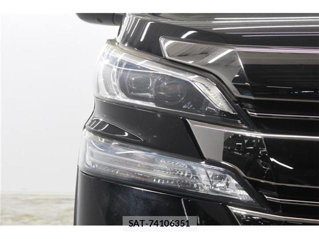 Toyota VELLFIRE 2017-06 7880141-11