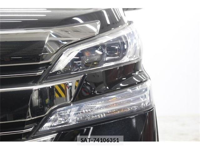 Toyota VELLFIRE 2017-06 7880141-14