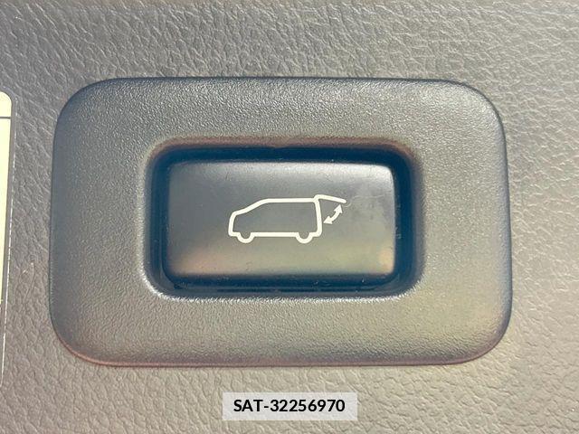 Toyota VELLFIRE 2018-03 7880134-6