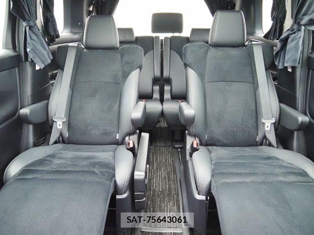 Toyota VELLFIRE 2022-12 7880133-13