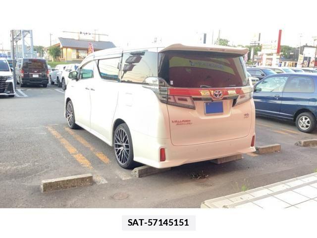Toyota VELLFIRE 2018-02 7880137-1