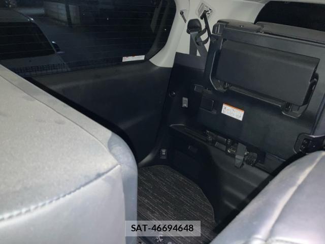 Toyota VELLFIRE 2017-09 7880142-18