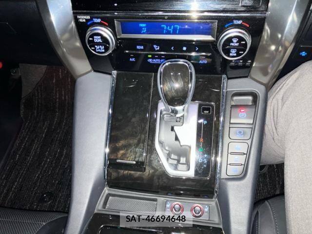 Toyota VELLFIRE 2017-09 7880142-22