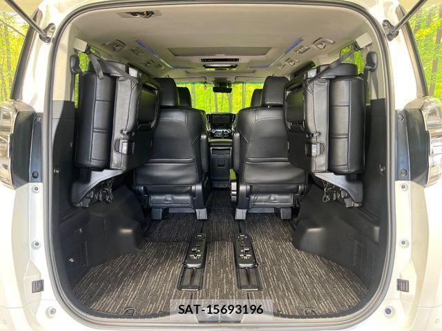 Toyota VELLFIRE 2018-08 7903544-9