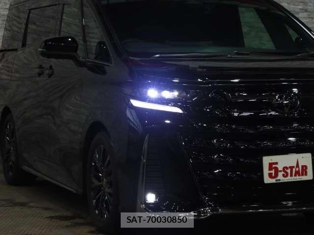 Toyota VELLFIRE 2023-11 7964178-14