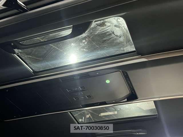 Toyota VELLFIRE 2023-11 7964178-6