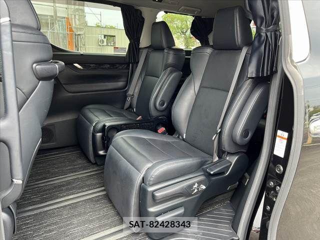 Toyota VELLFIRE 2018-09 7981381-18