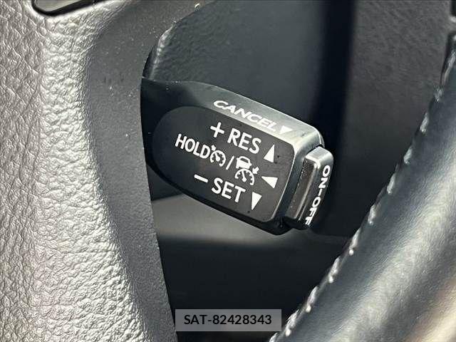 Toyota VELLFIRE 2018-09 7981381-28