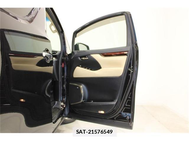 Toyota VELLFIRE 2015-07 7981382-29