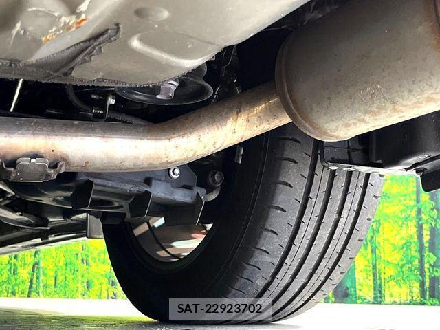 Toyota VELLFIRE 2023-10 7981380-19