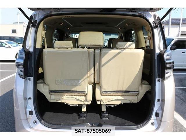 Toyota VELLFIRE 2019-10 7981383-17
