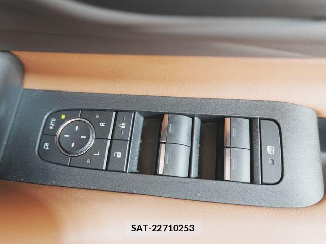 Toyota VELLFIRE 2024-06 7981378-25