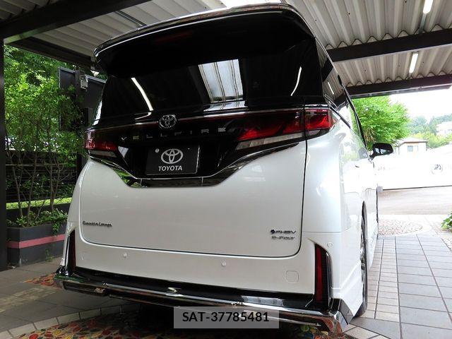 Toyota VELLFIRE 2026-03 8038863-1