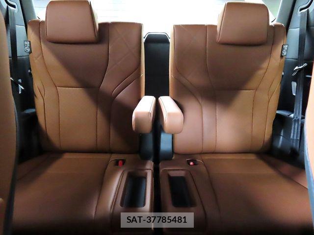Toyota VELLFIRE 2026-03 8038863-24