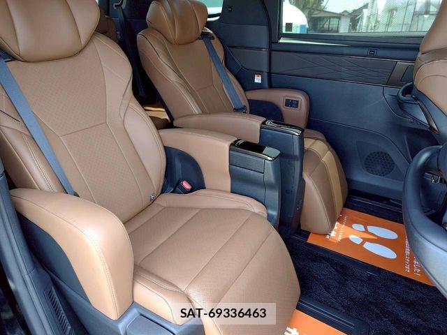 Toyota VELLFIRE 2025-01 8075974-11