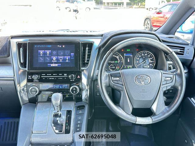 Toyota VELLFIRE 2018-04 8102354-11