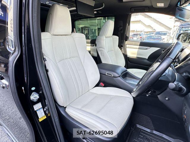 Toyota VELLFIRE 2018-04 8102354-13