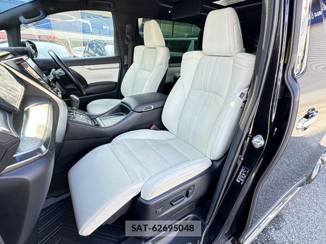Toyota VELLFIRE 2018-04 8102354-14