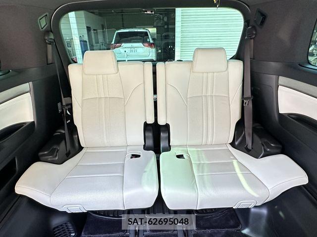 Toyota VELLFIRE 2018-04 8102354-19
