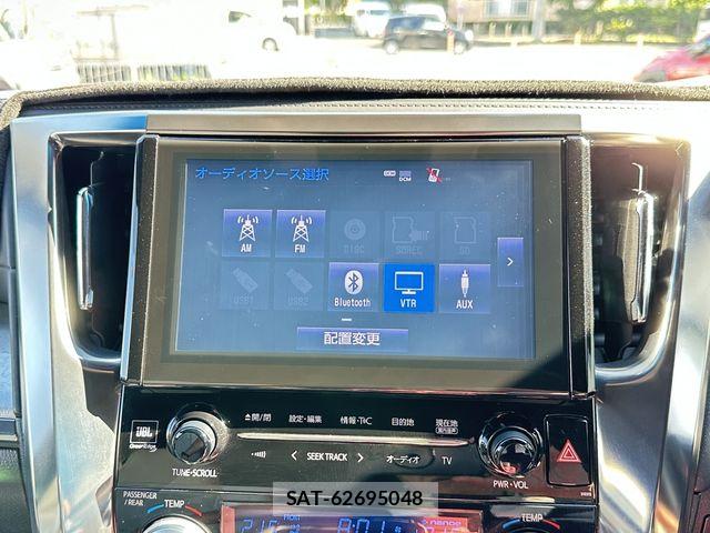 Toyota VELLFIRE 2018-04 8102354-20
